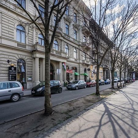 Bpr Luxurious & Stylish Duplex Home Budapest Eksteriør billede