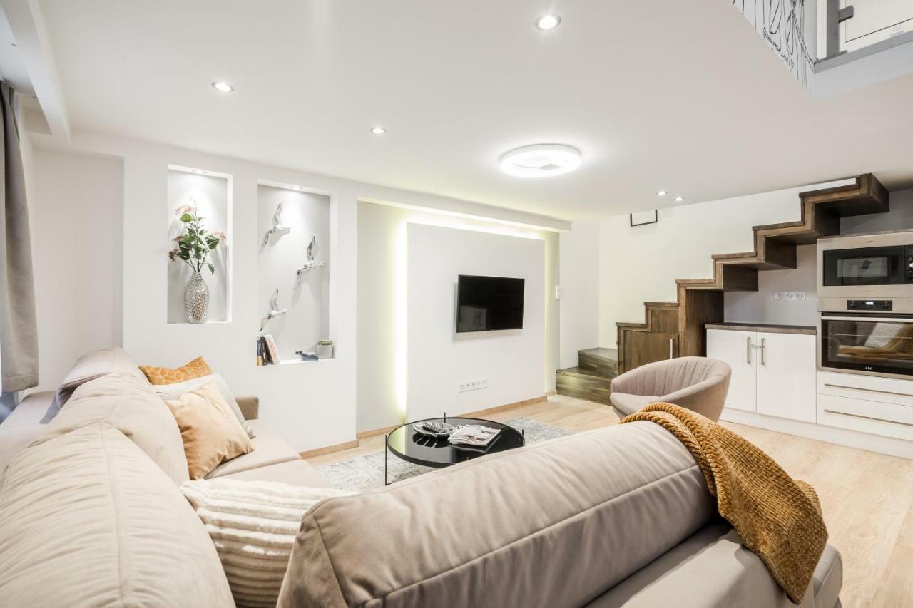 Bpr Luxurious & Stylish Duplex Home Budapest Eksteriør billede